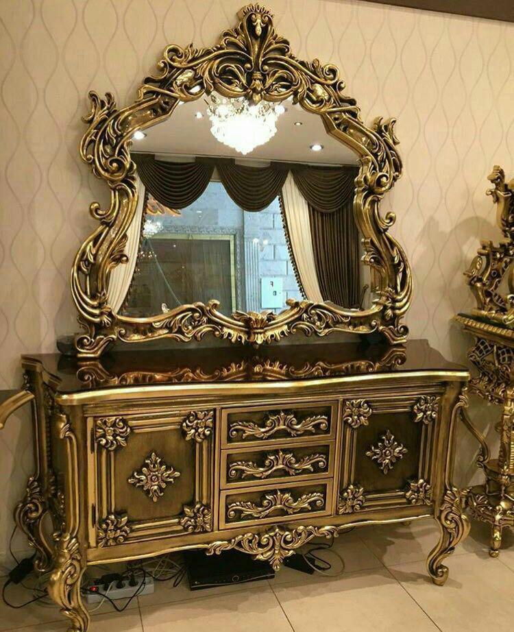 آینه کنسول سلطنتی