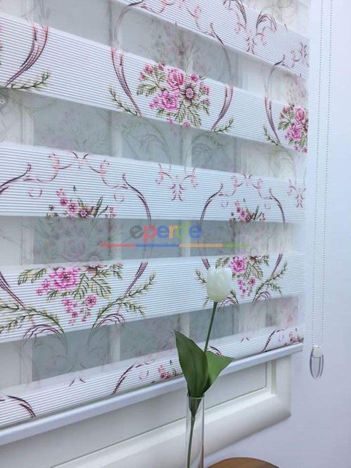 پرده زبرا گلدار
