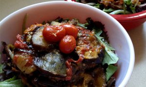 کاری بادمجان تند
