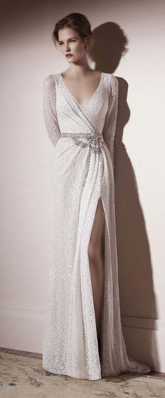 مدل لباس مجلسی یقه هفت سفید بلند