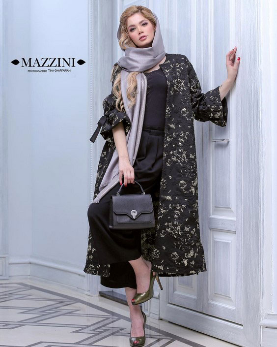 مانتو مجلسی مشکی طرح دار