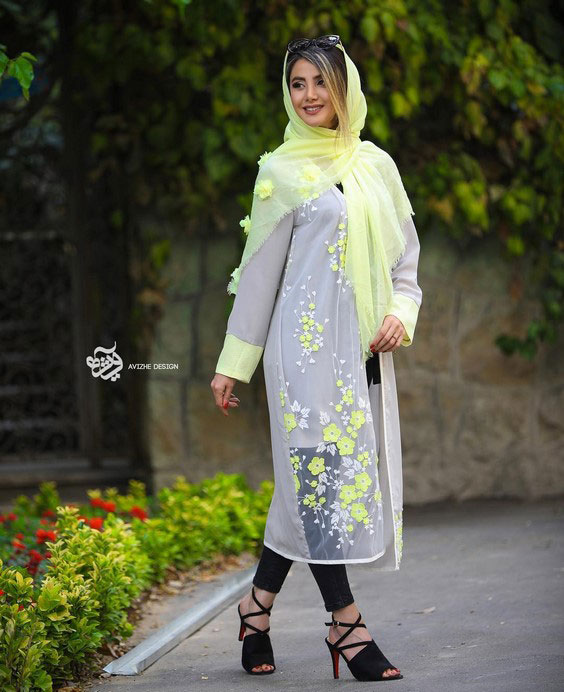 مانتو مجلسی دخترانه حریر گلدار