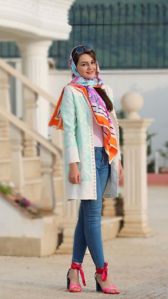 مدل مانتو مجلسی کوتاه طرح دار