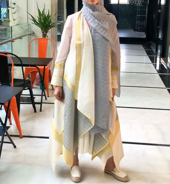 مدل مانتو مجلسی بلند طرح دار و چاک دار