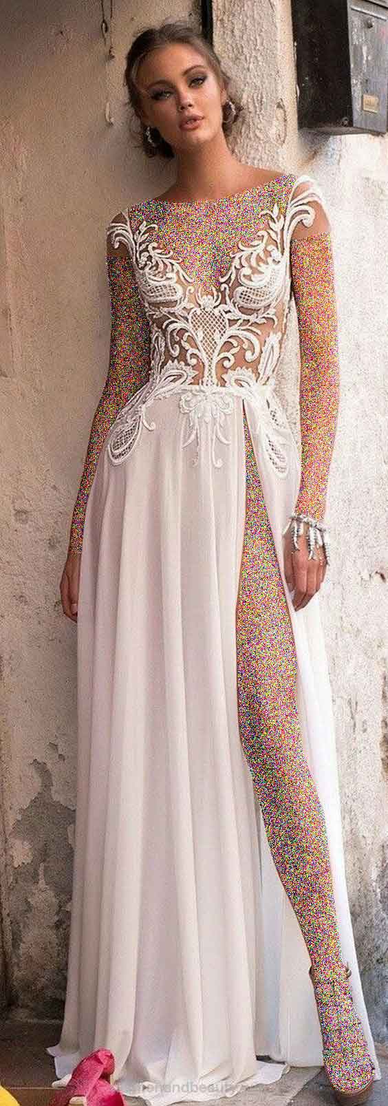 مدل لباس عروس گیپور چاک دار