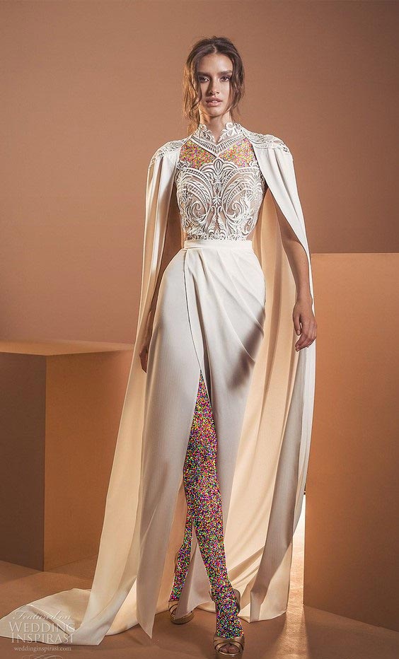 مدل لباس عروس گیپور شنل دار و چاک دار