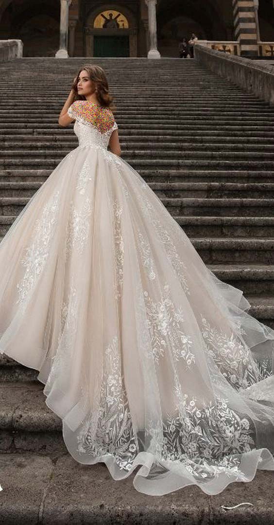 مدل لباس عروس شامپاینی پرنسسی