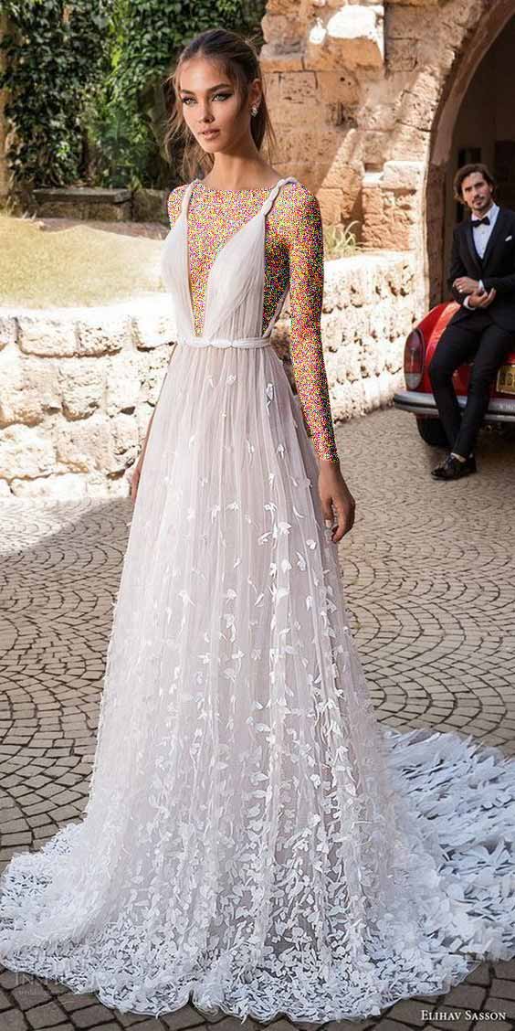 مدل لباس عروس یقه هفت گل برجسته