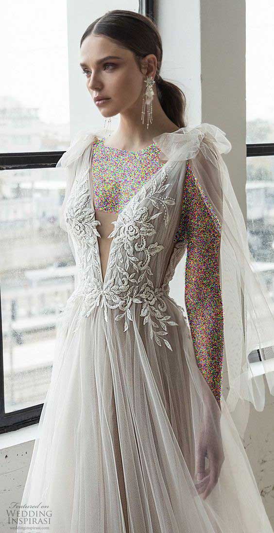 مدل لباس عروس یقه هفت باز کار شده
