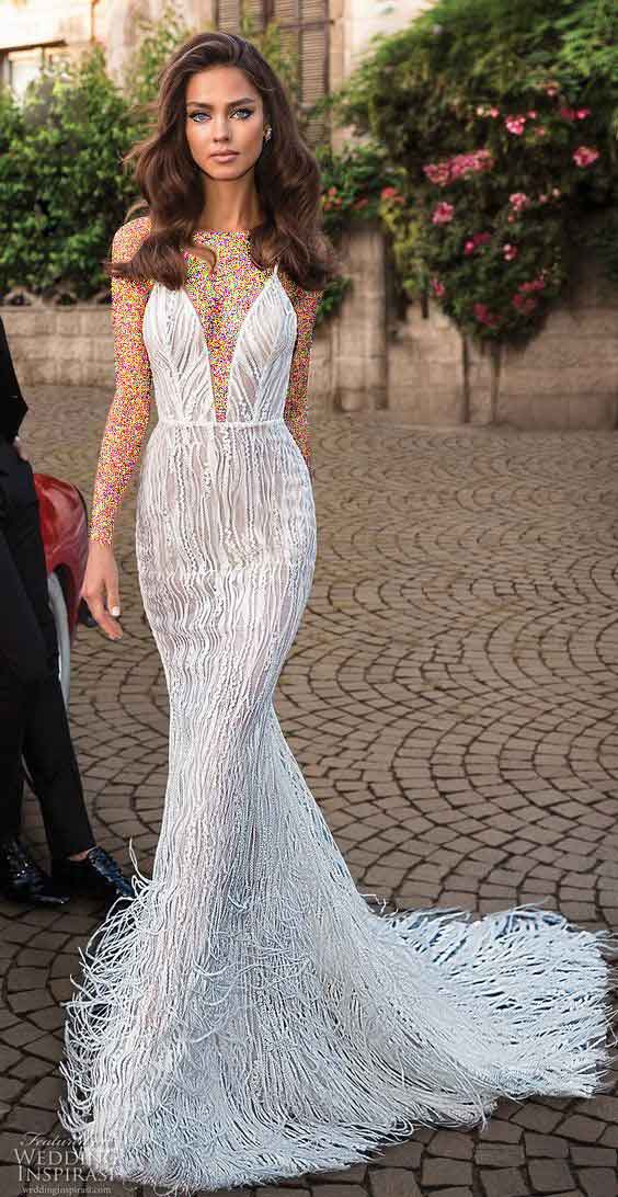 لباس عروس مدل ماهی یقه هفت باز