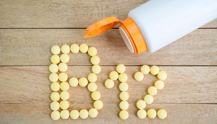 علائم کمبود ویتامین B12