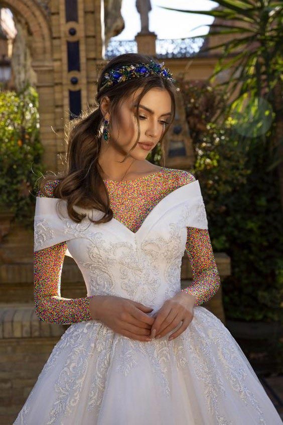 مدل لباس عروس ایرانی یقه دلبری