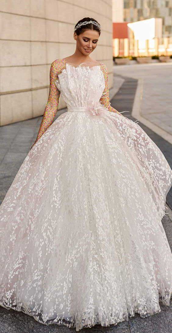 مدل لباس عروس ایرانی لمه و شاین