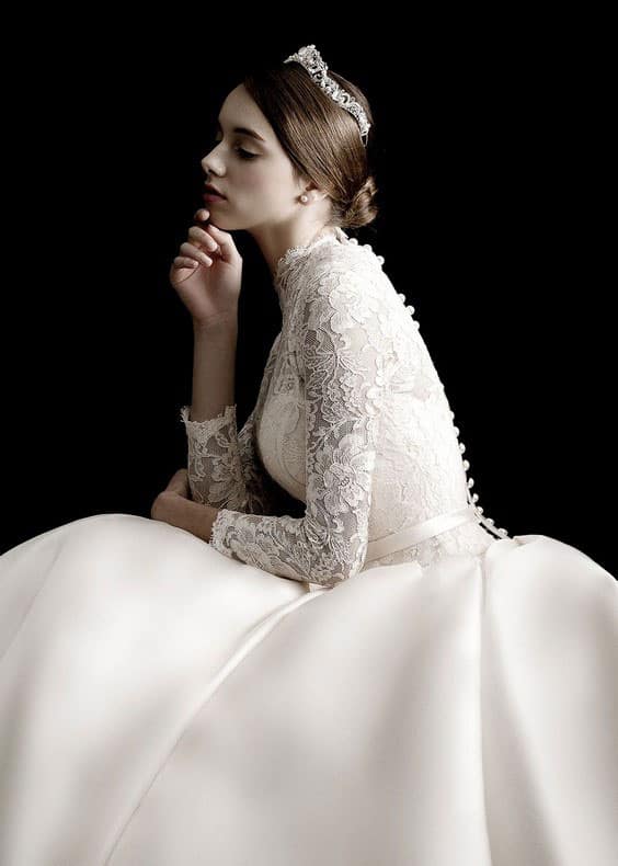 مدل لباس عروس پوشیده پفی