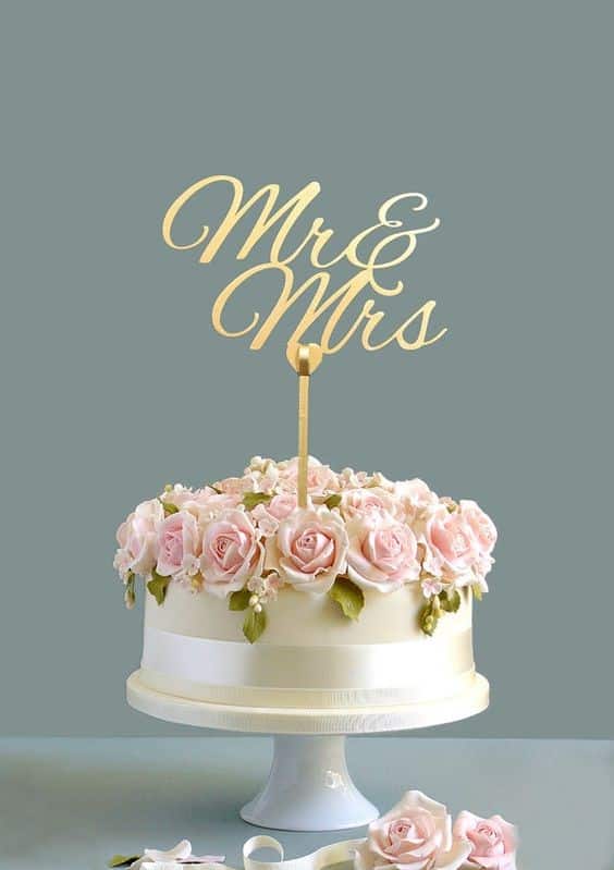 مدل کیک عروسی یک طبقه با گل شکری