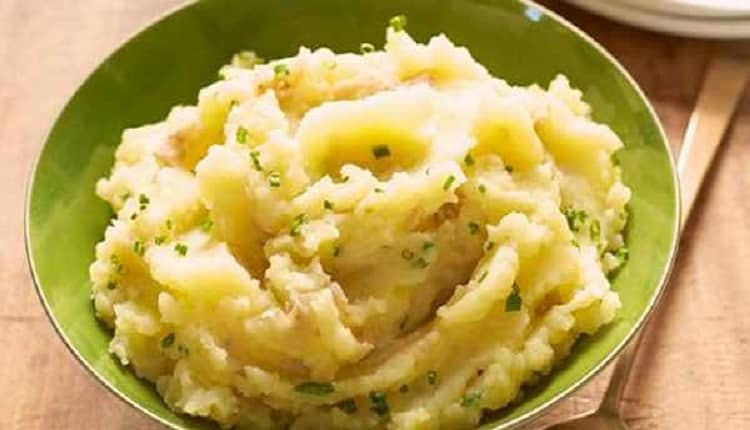 طرز تهیه پوره سیب زمینی برای نوزاد