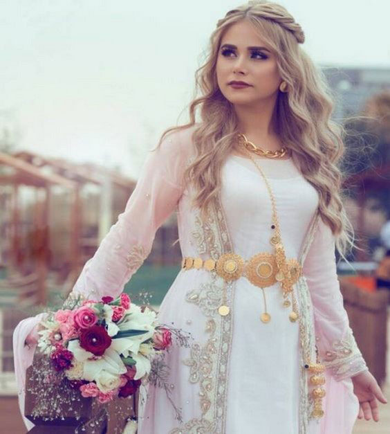 مدل لباس کردی عروس سفید سورانی