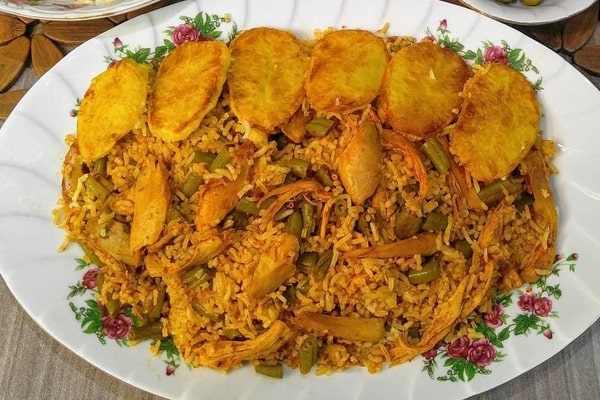 طرز تهیه استانبولی پلو با مرغ و لوبیا سبز (اختیاری)