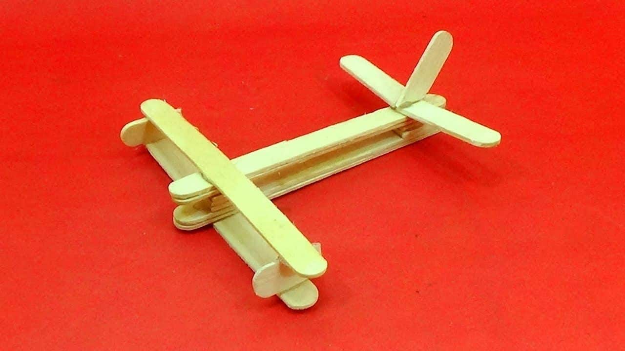 کاردستی با چوب بستنی هواپیما