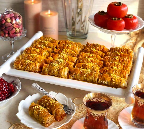 طرز تهیه باقلوا با خمیر یوفکا رولی