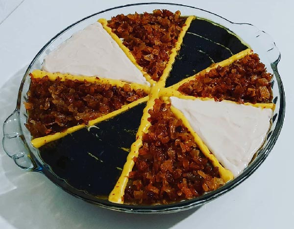 آش رشته با پیاز داغ مجلسی و نعنا داغ