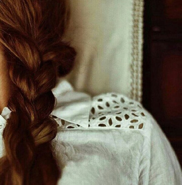 عکس پروفایل دخترانه شیک و باکلاس با موی فر