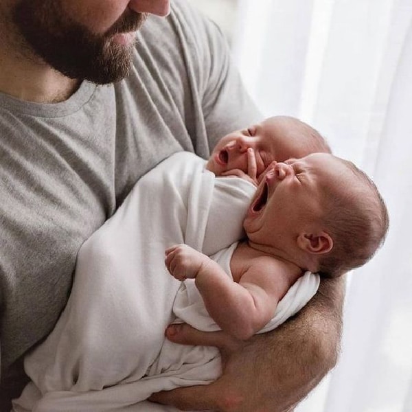 عکس نوزادان دوقلوی دختر تازه متولد شده خوشگل